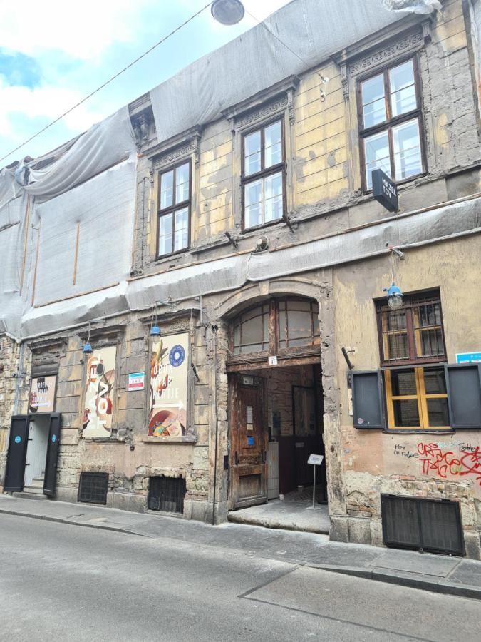 Feeling Home In The Heart Of Budapest Exterior photo